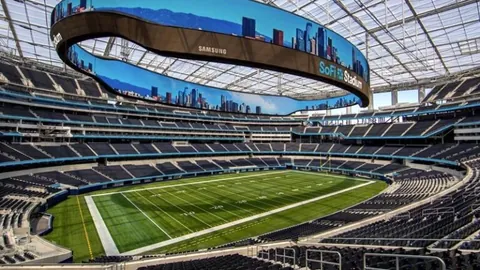 托雷斯赛季进球数达11，仅次莱万、拉菲尼亚队内排名第三